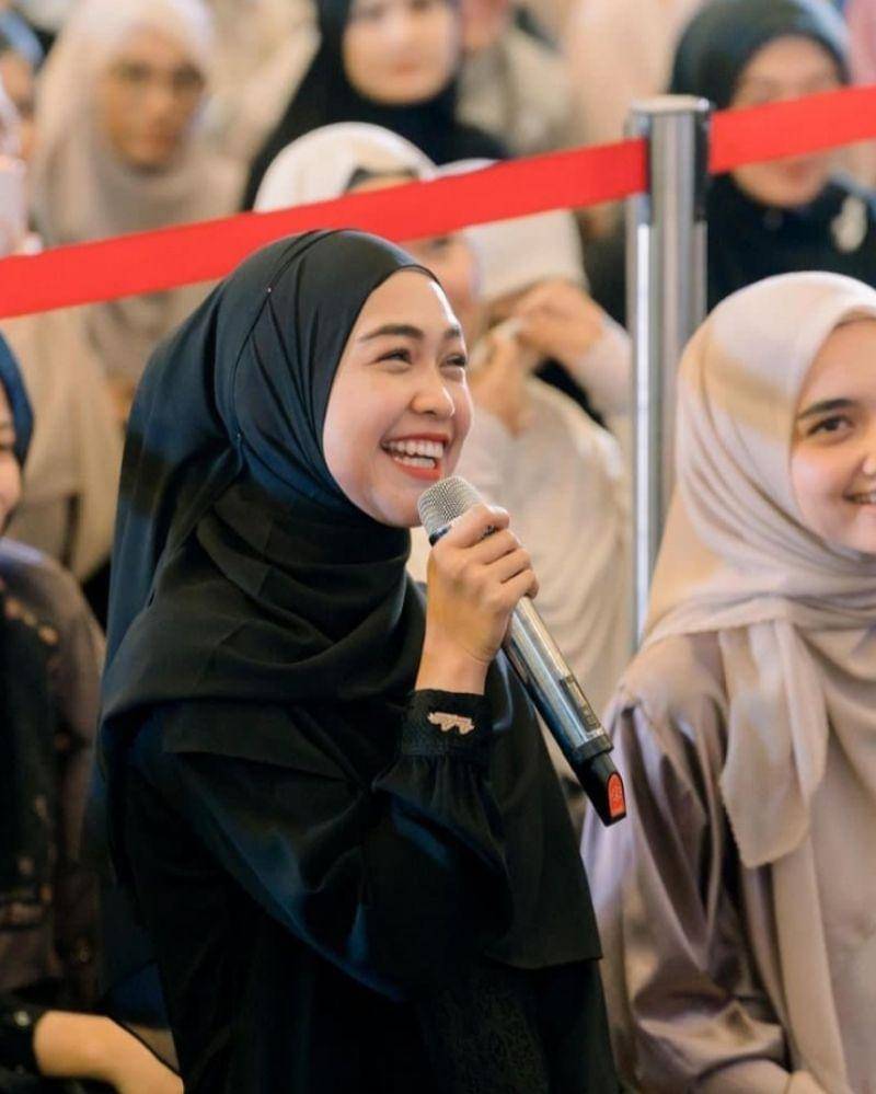 Instagram.com/ayah_amanah